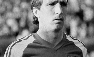 威尔士传奇球星去世！两夺欧洲冠军杯，曾效力利物浦切尔西