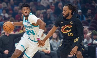 米勒25+13米切尔17分 黄蜂加时险胜骑士