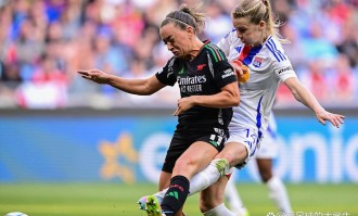 熟悉的剧本，不同的结局：阿森纳卫冕之路始于一场自毁