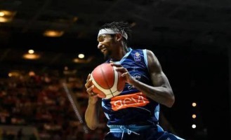 前太阳球员将加盟法甲联赛，他在欧洲赛场表现如何？