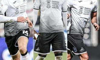 没有看错！这支曾经英超球队，居然同时拥有三大球星搭建起中轴线