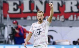 凯恩梅开三度，拜仁3-0客胜法兰克福 德甲第6轮战绩稳坐榜首