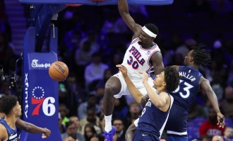 季前赛-恩比德复出14+7+8马克西27分 76人轻取森林狼