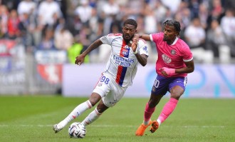 法甲第2里昂不敌第11图卢兹，96分钟绝杀遭逆袭